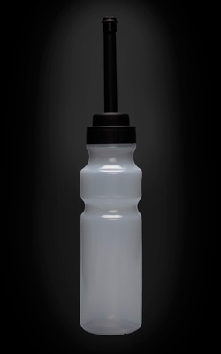 Plastic sports drink bottle with a straw 750 ml
